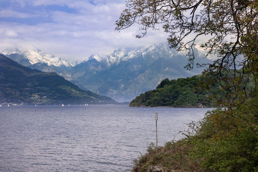 Paesaggio sul Lago di Como da Abbazia