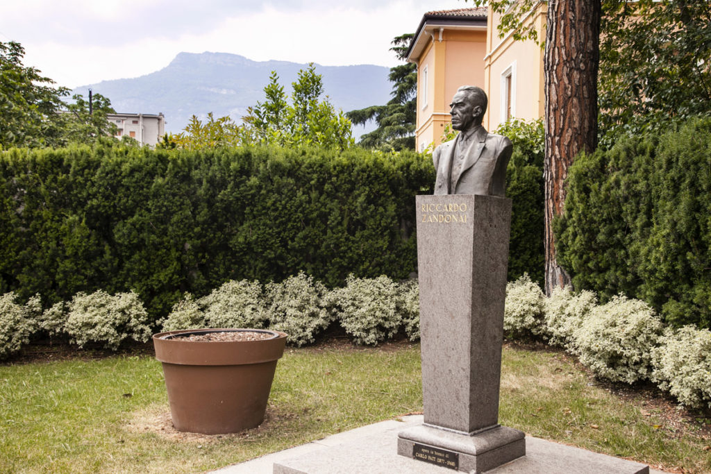 Busto Riccardo Zandonai