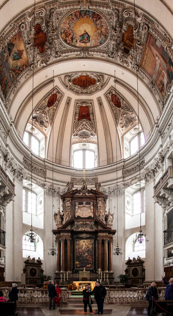 Cupola e Altare duomo di Salisburgo