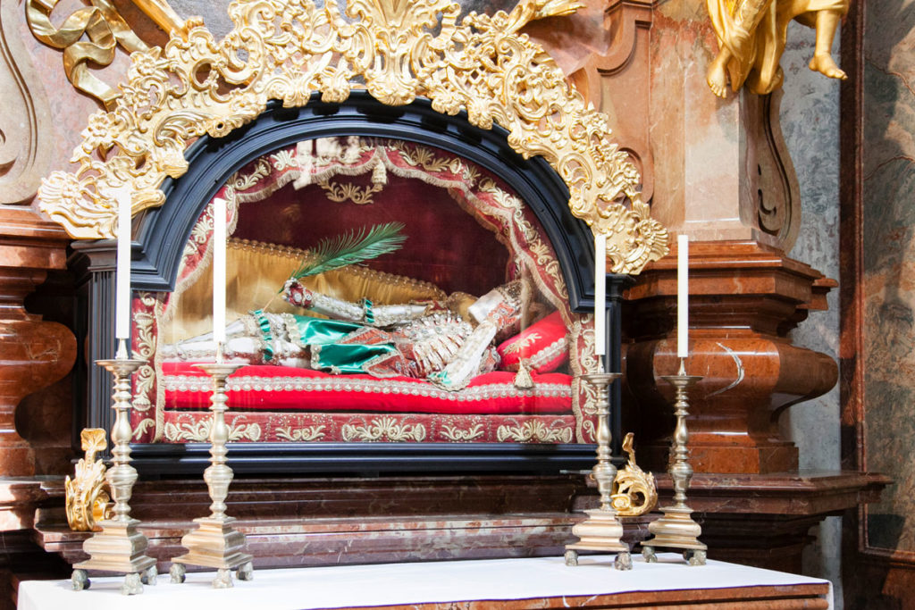Sarcofago con ossa di St Koloman - Chiesa della Collegiata di Melk