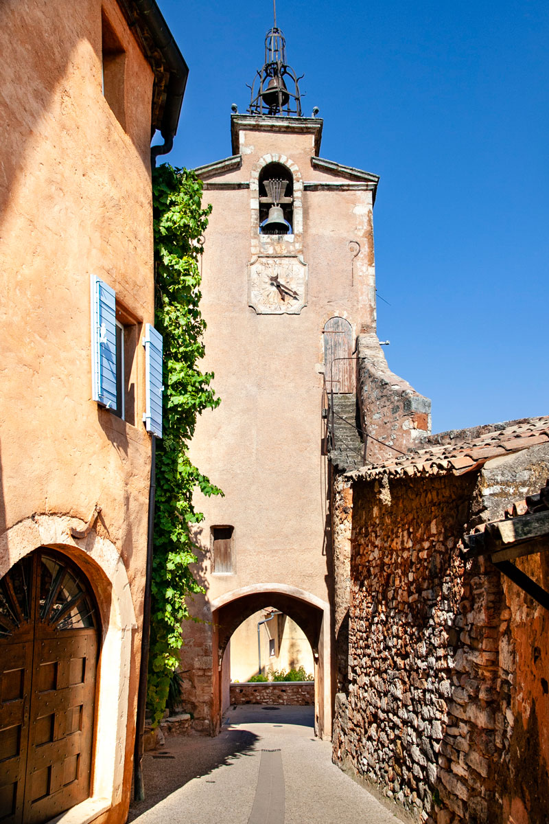 Beffroi - la porta di ingresso al borgo di Roussillon