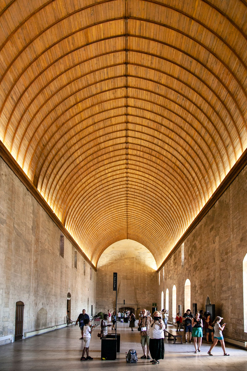 Grand Tinel - sala da pranzo e conclave del palazzo dei Papi ad Avignone