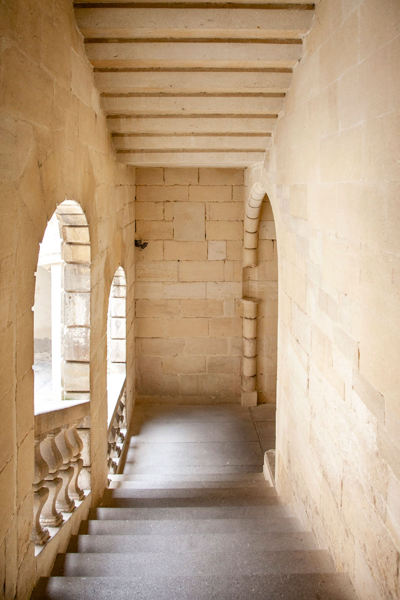 Scalinate del museo Reattu - Ex monastero di Arles