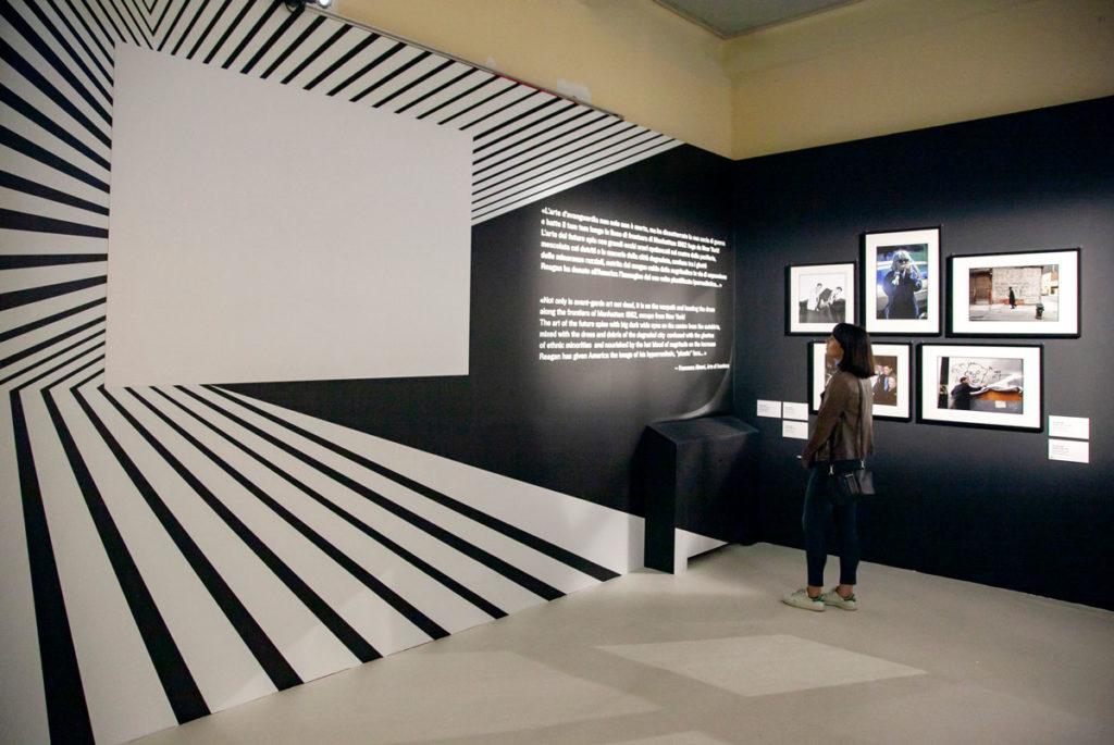 Warhol and Friends mostra arte - allestimento a palazzo Albergati