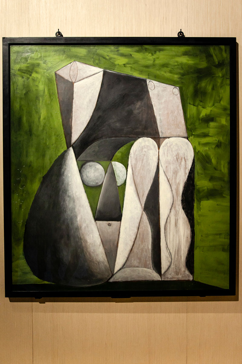 Picasso - Nudo seduto su fondo verde - 1946