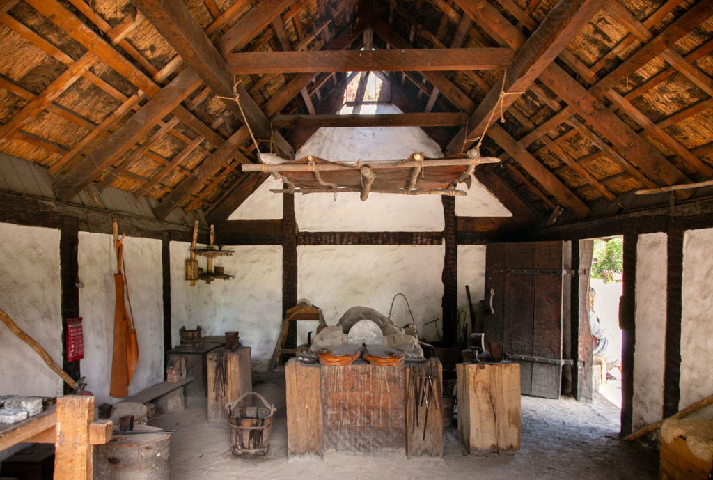 Interni di un laboratorio artigiano vichingo - Slaglose a Trelleborg