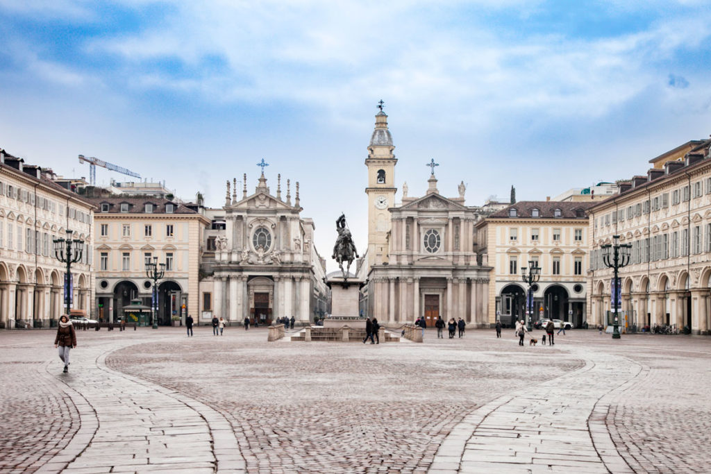 Piazza San Carlo di Torino - Palazzi Storici e Chiese Gemelle