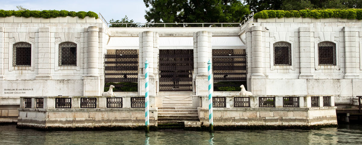Palazzo Venier dei Leoni visto dal Canal Grande - Collezione Peggy Guggenheim