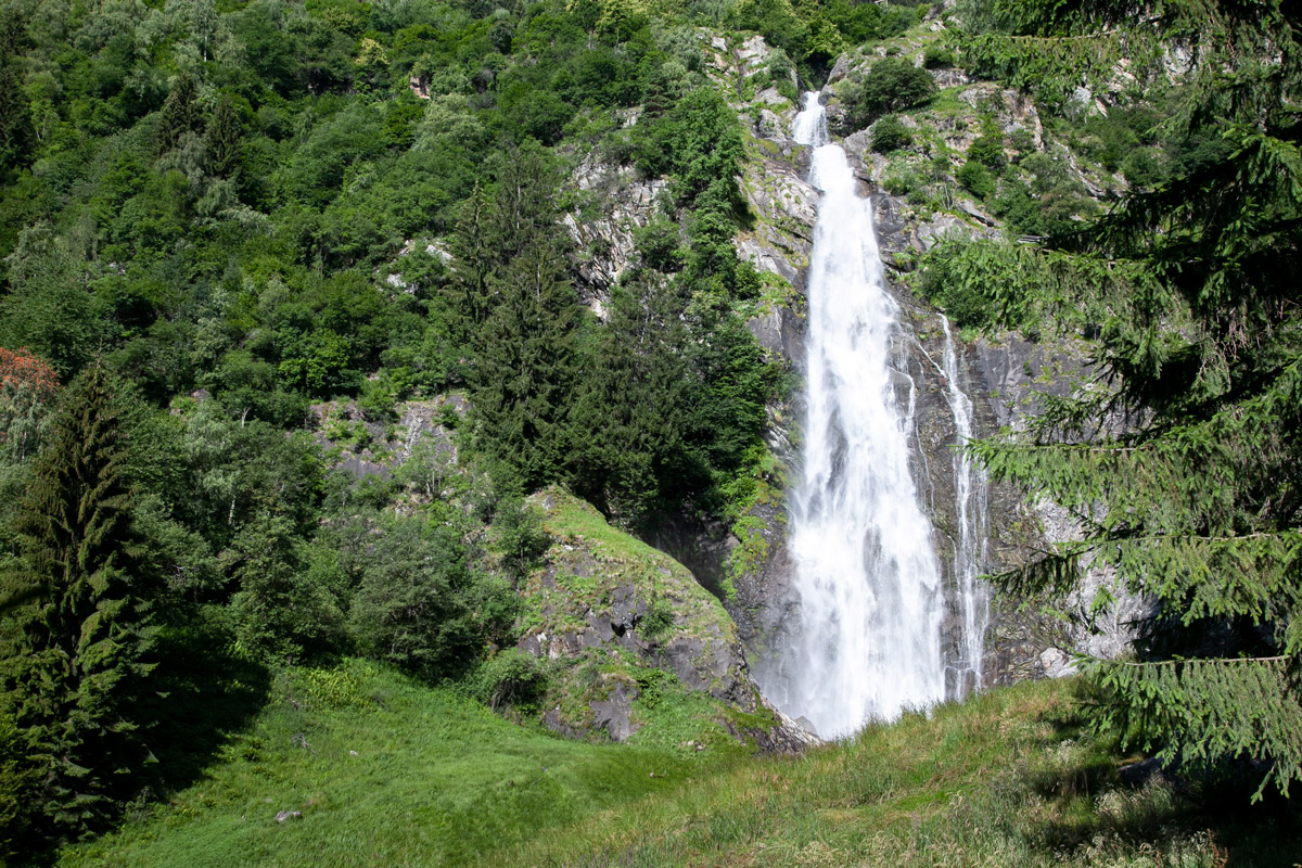 Cascata di Parcines in val di Tel - Alto Adige