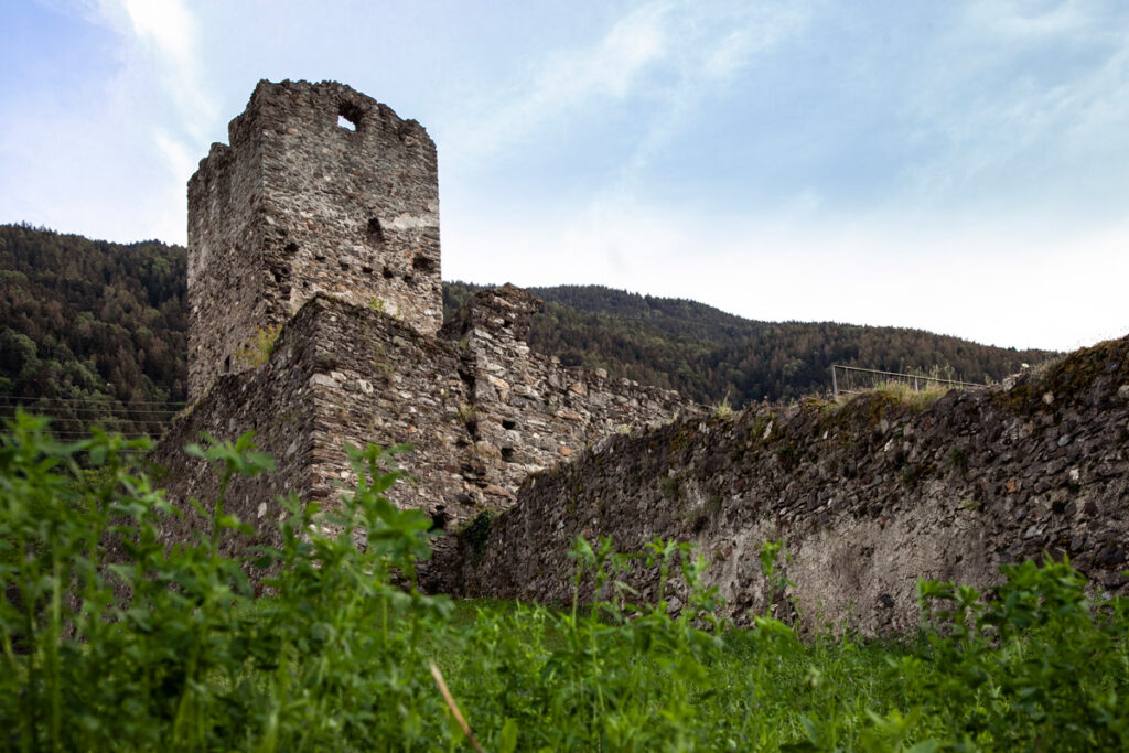 Castellaccio di Tirano e la sua Torre