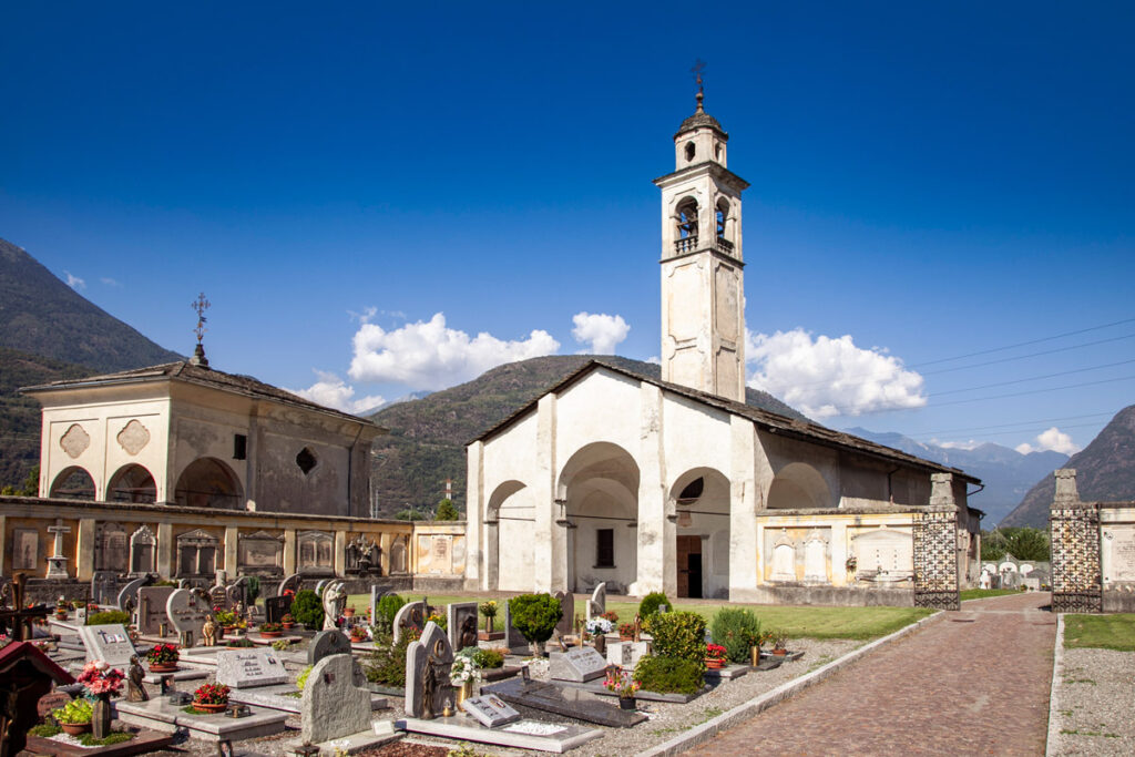 Chiesa di San Martino e Ossario Settecentesco di Morbegno