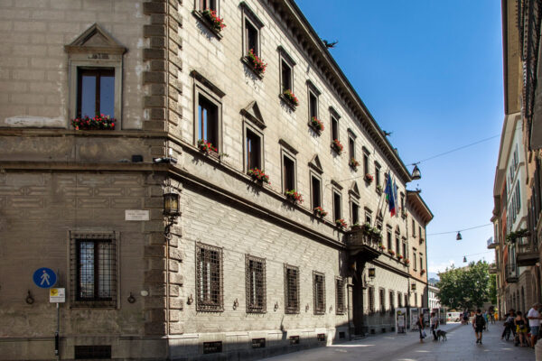 Ex palazzo di Giustizia su corso Italia