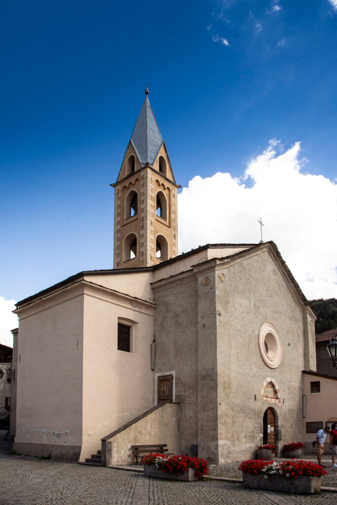 Facciata esterna del Santuario di Sant'Antonio - Chiesa del Santissimo Crocifisso