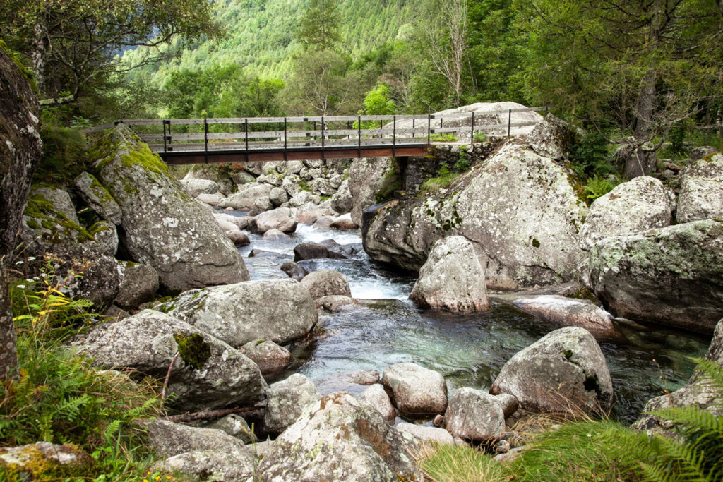 Ponte sul torrente Mello in località Cà Panscer