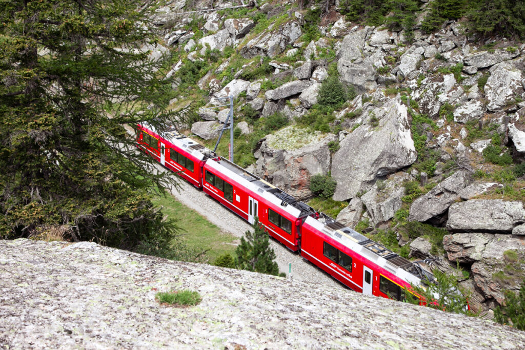 Trenino Rosso del Bernino a Cavaglia - Svizzera