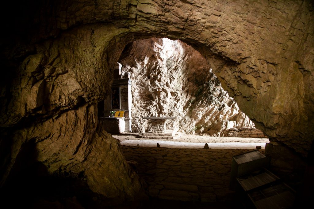 L'eremo grotta Sant'Angelo a Civitella del Tronto