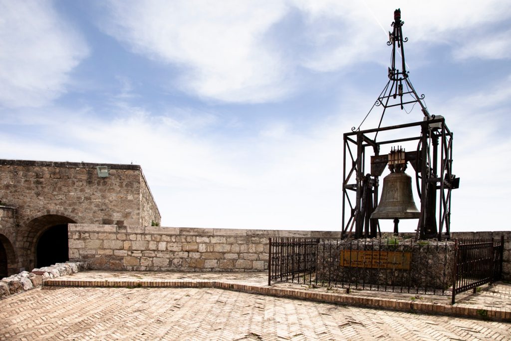 La campana ai caduti nel bastione San Giovanni