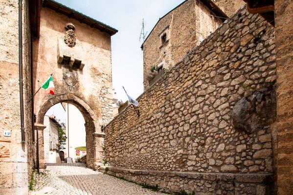 Porta Medicea o Porta Urbica - Ingresso a Santo Stefano di Sessanio