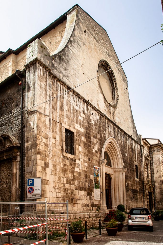 Facciata principale della chiesa di San Francesco della Scarpa