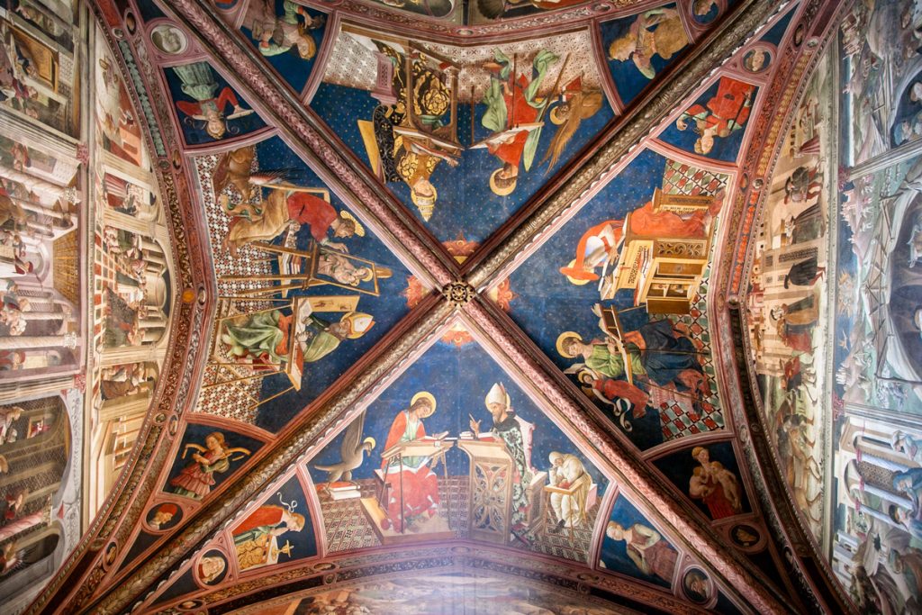 Affreschi sulla vita di Maria e Gesù risalenti al quattrocento - Cattedrale di Santa Maria Assunta - Atri