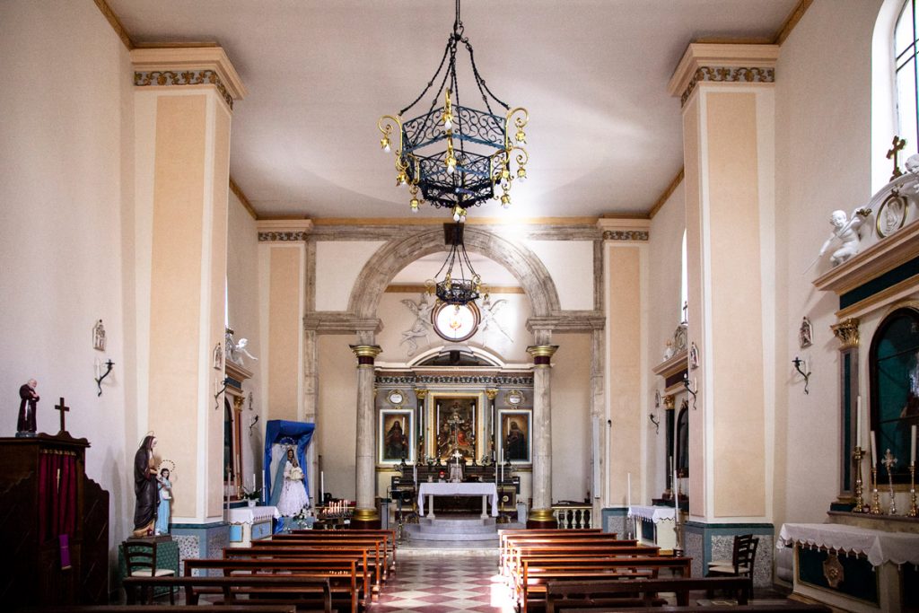 Interni della chiesa di San Salvatore