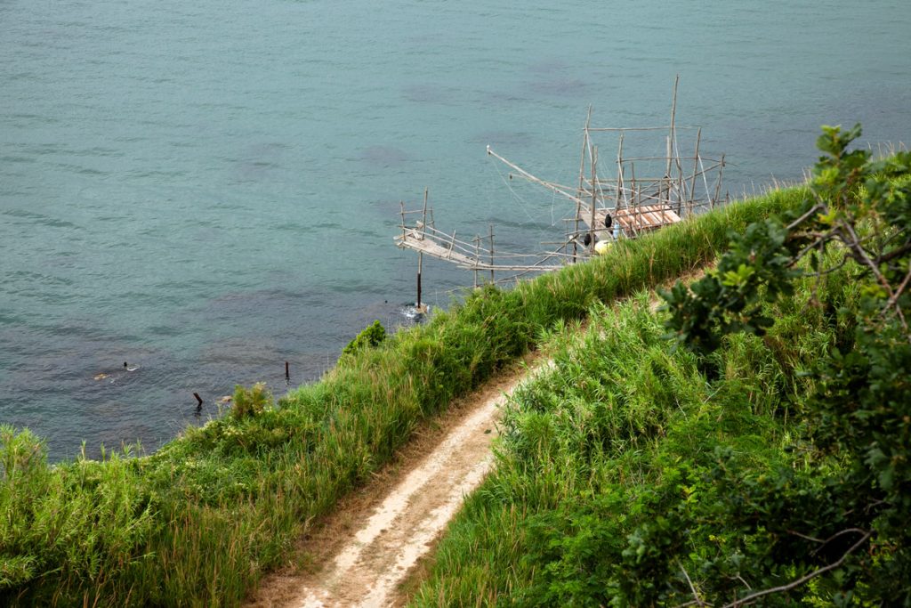 Promontorio dannunziano e sentiero lungo la costa dei Trabocchi