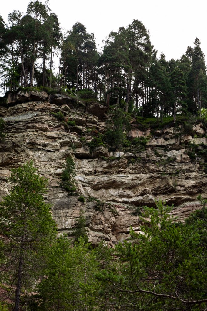 Porfido e pietra arenaria alla Gola del Bletterbach