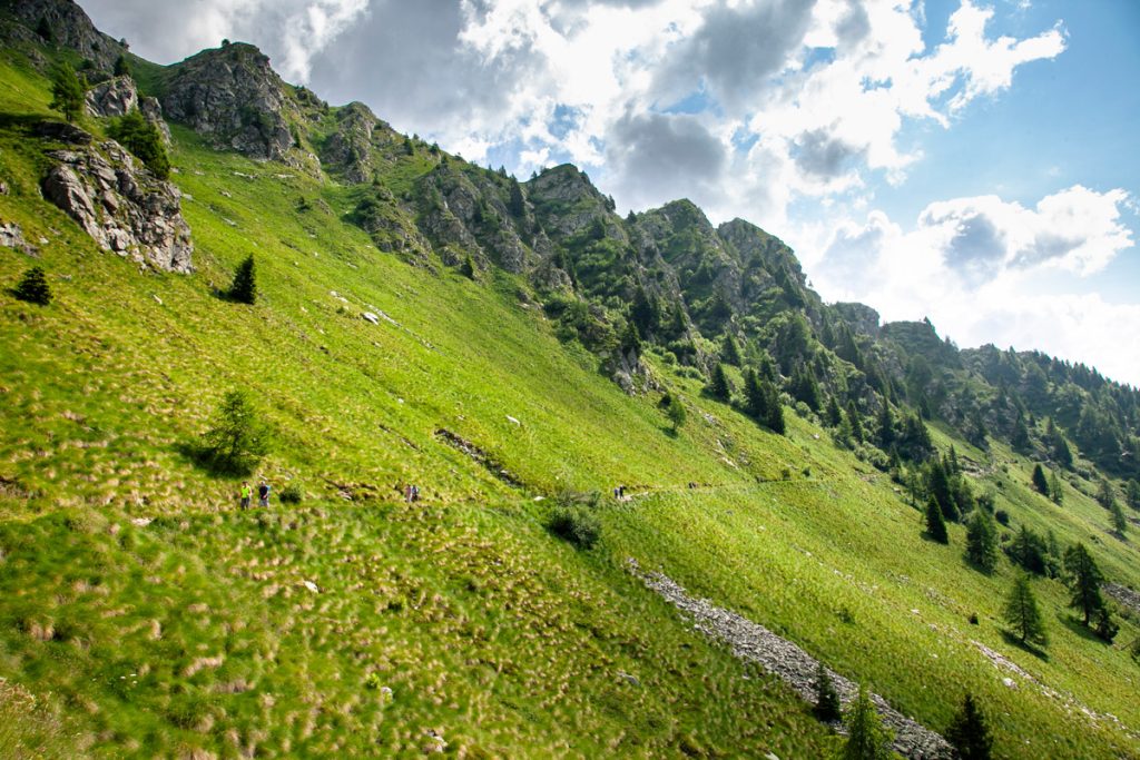 Sentiero del trekking del Giro dei 5 Laghi - SAT232