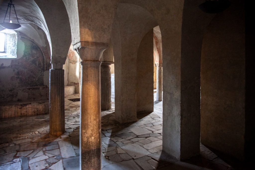 Cripta della basilica cattedrale di San Clemente - Velletri