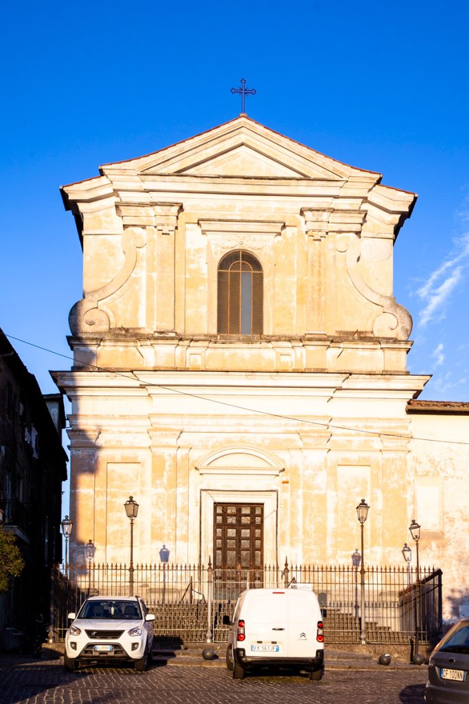 Facciata della chiesa di Santa Maria della Cima - Duomo vecchio di Genzano di Roma