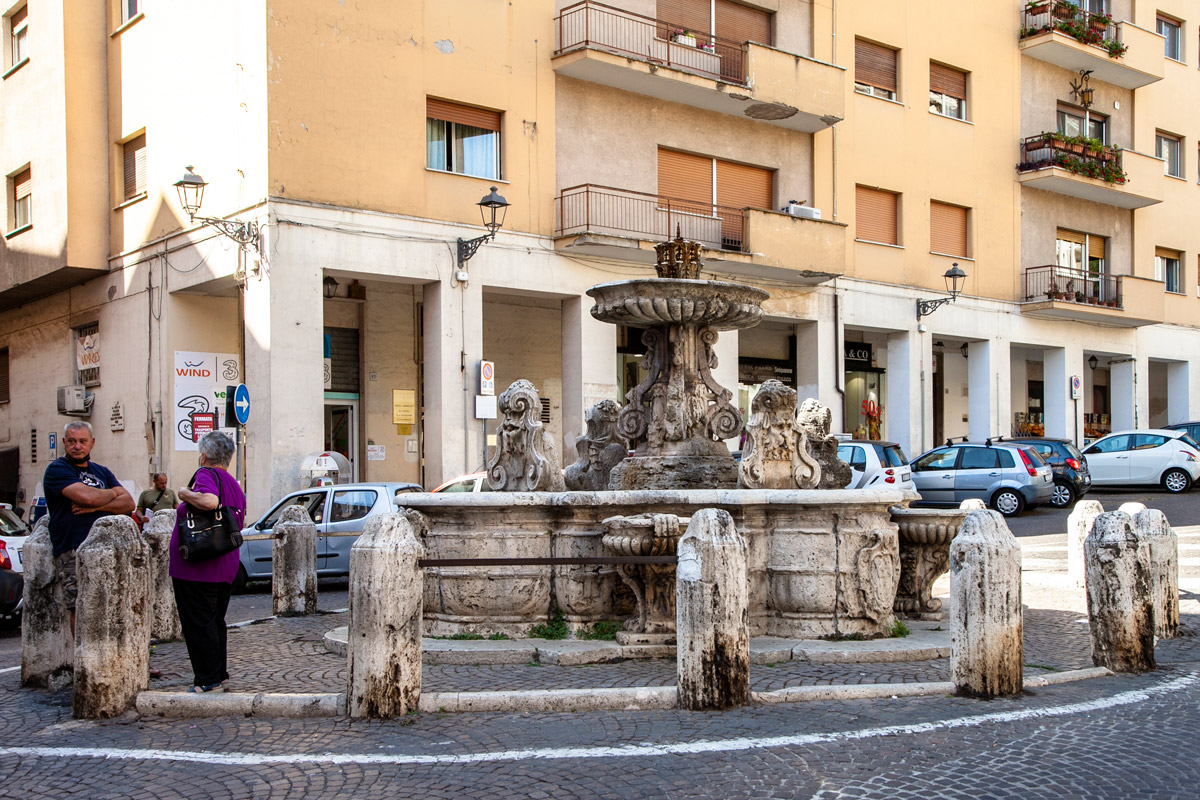 La fontana del Trivio a Velletri