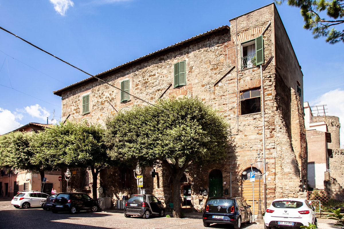Palazzo Colonna - Cosa vedere nei Castelli Romani