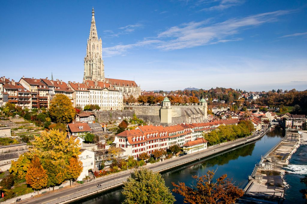 Berna - Capitale della Svizzera con il campanile della sua cattedrale