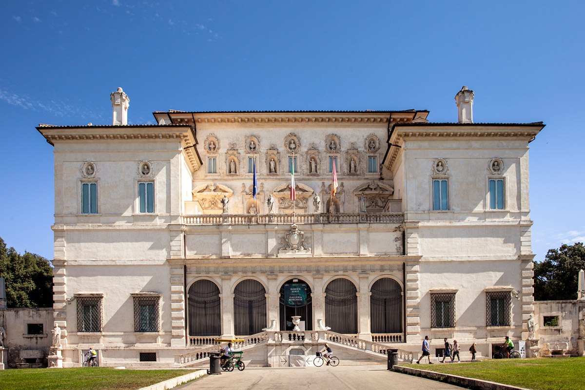 Facciata di Villa Borghese