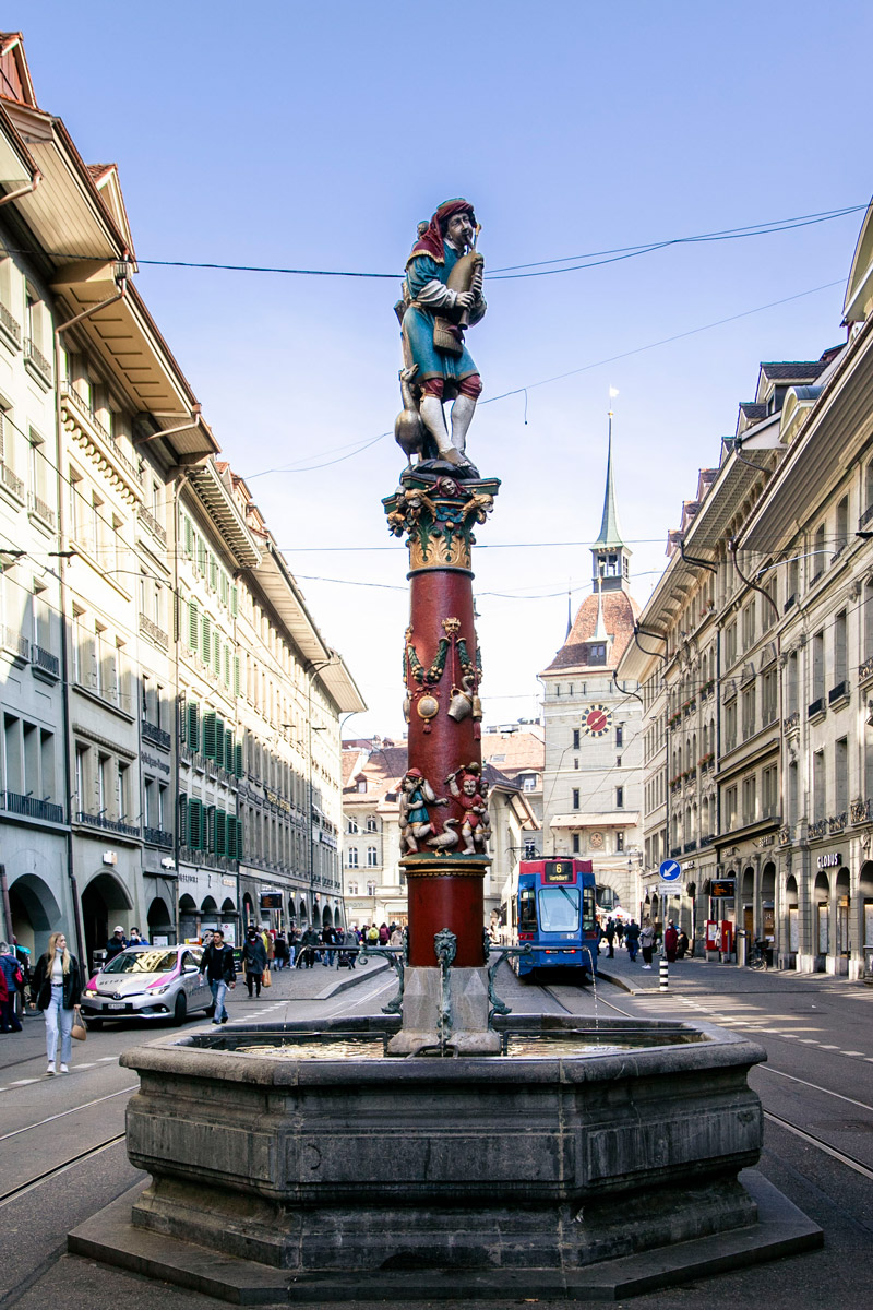 Fontane artistiche di Berna - Fontana del Suonatore