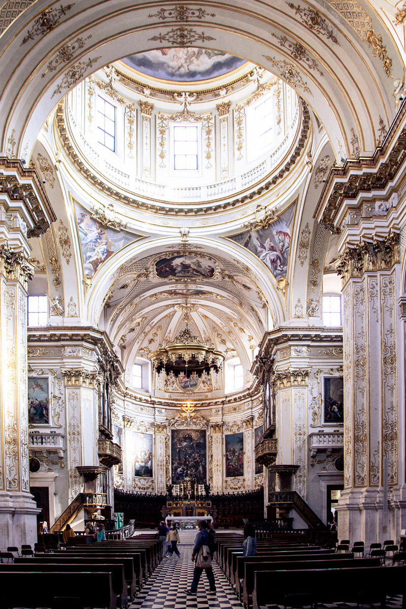 Interni e cupola del duomo - Cattedrale di Sant'Alessandro
