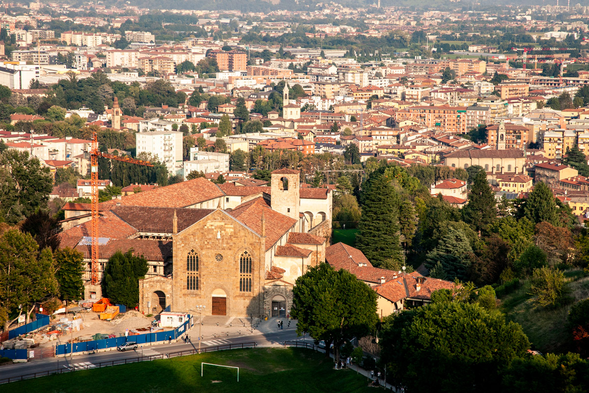 La chiesa di Sant'Agostino di Bergamo vista dalla rocca