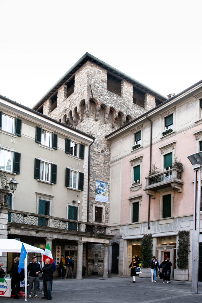 Torre Viscontea - Resti dell'antico castello di Lecco