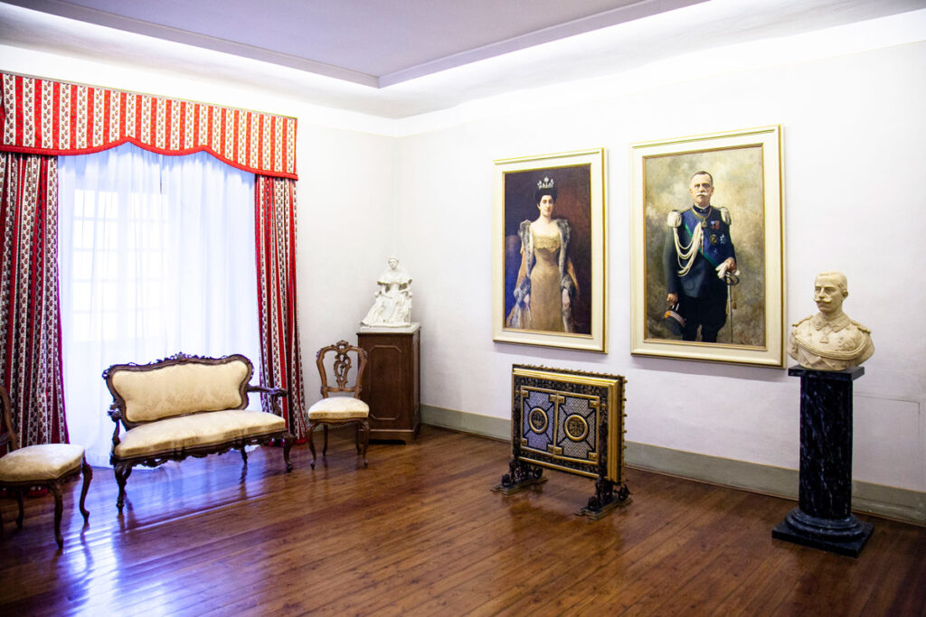 Appartamento di Umberto II e Maria José - Sala Vittorio Emanuele III e Elena di Montenegro