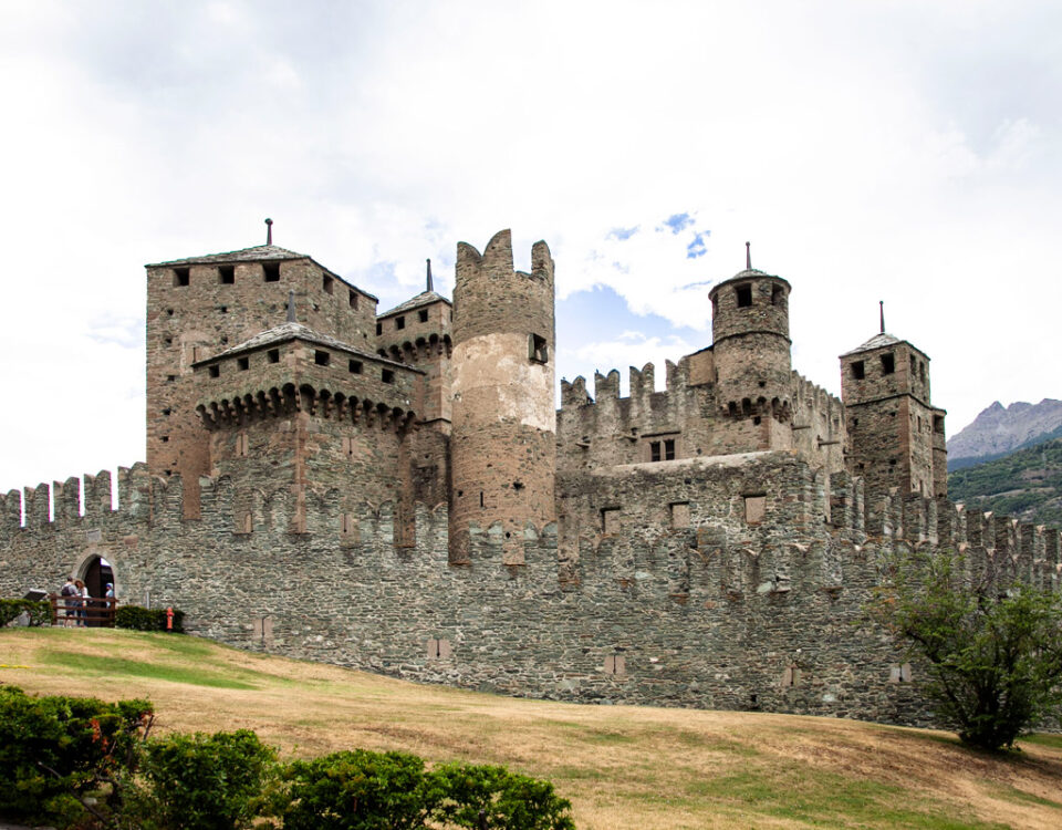 Castello di Fénis - Castello medievale in Valle d'Aosta