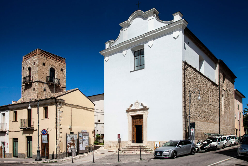 Facciata della chiesa di San Francesco a Larino
