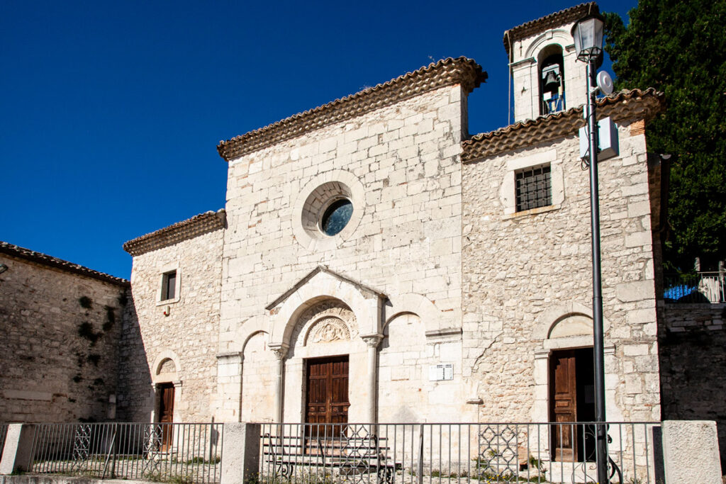 Facciata e campanile della chiesa di San Bartolomeo a Campobasso