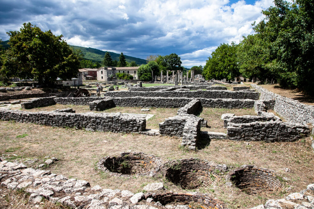 I resti archeologici della città Sannita di Altilia Sepino - Fondata nel V secolo avanti Cristo