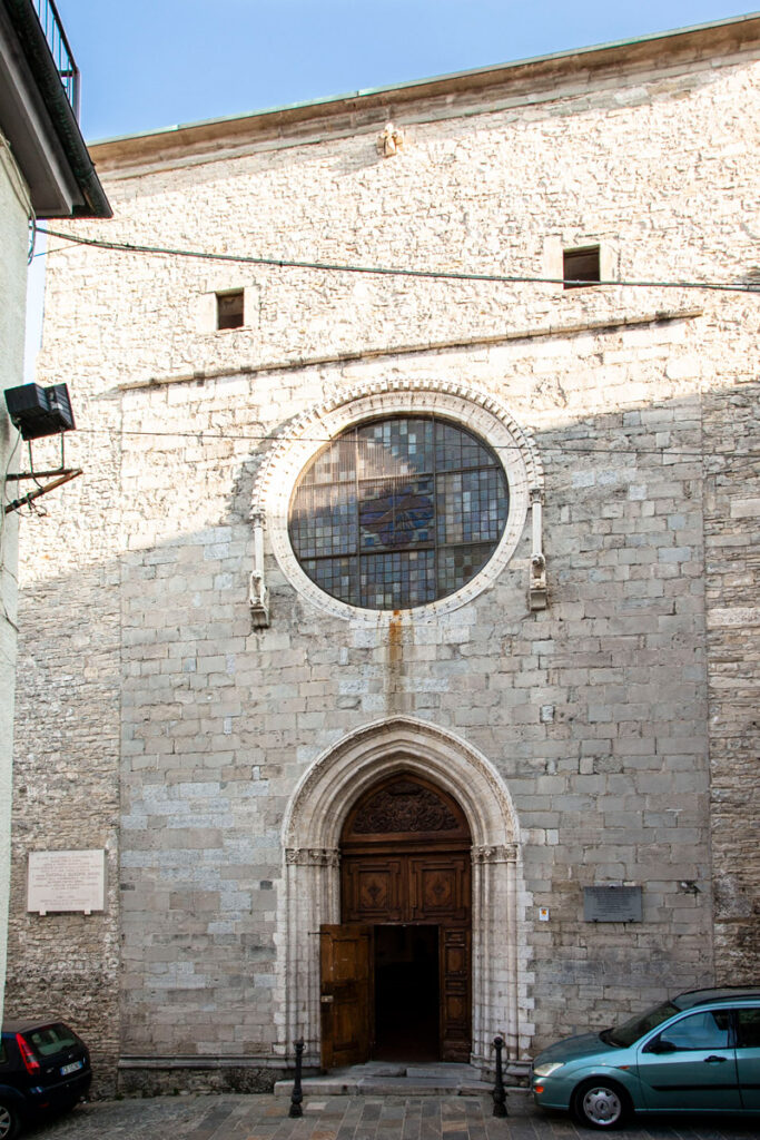 Facciata della chiesa di San Francesco ad Agnone