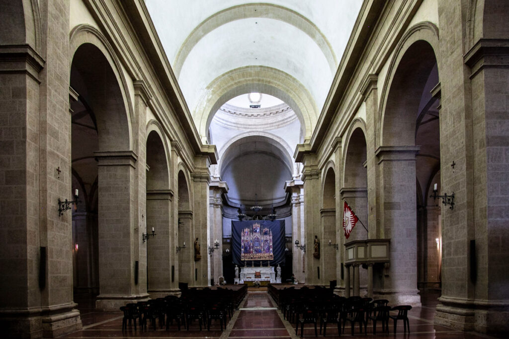 Interni del duomo - Cattedrale di Santa Maria Assunta