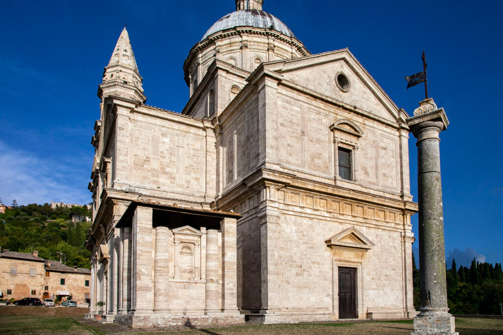 Tempio di San Biagio e colonna