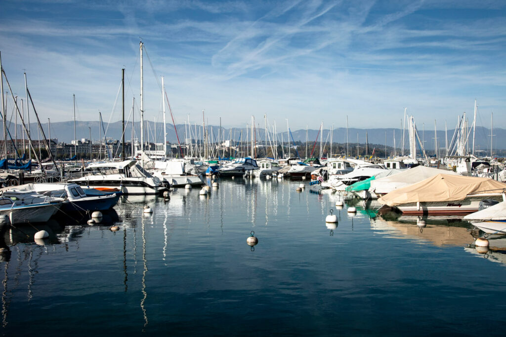 Porto di Ginevra sul lago Lemano