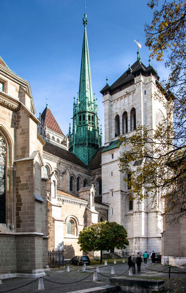 Torri e guglia della cattedrale di Ginevra