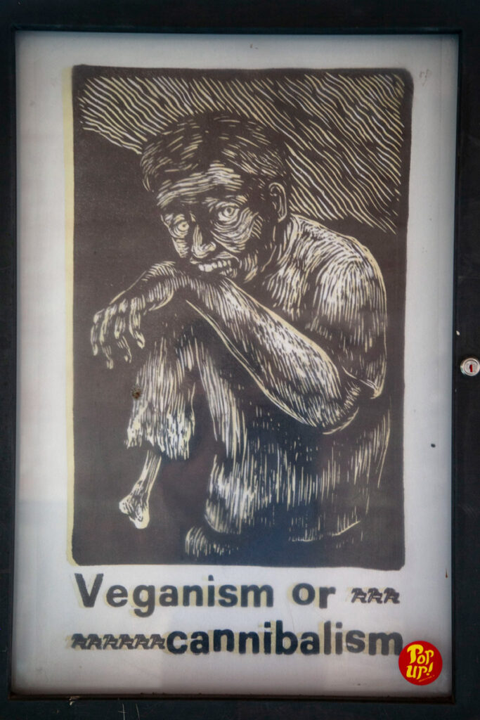 Veganism or Cannibalism - Poster di La Fulmine