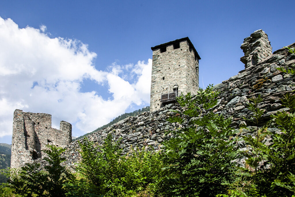 Ruderi del castello sempre accessibili